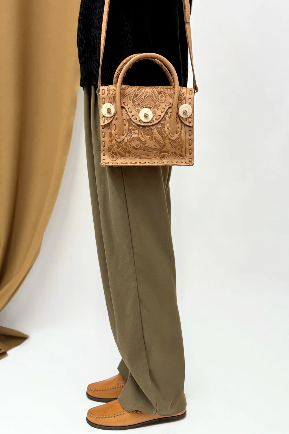 Western Stitch Carving Bag - Small - Image 4